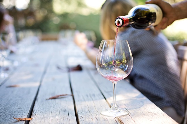 Wino w diecie śródziemnomorskiej Wino w diecie śródziemnomorskiej